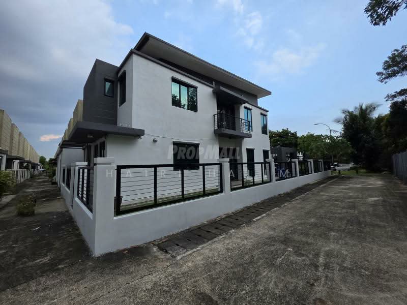 2-storey Terraced House for Sale in Alam Impian (Shah Alam) - Hairi Halim - PropertyGuru.com.my