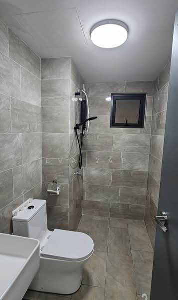 Servis Apartment untuk Disewa di M Arisa - Eva Yap - Bathroom - PropertyGuru.com.my