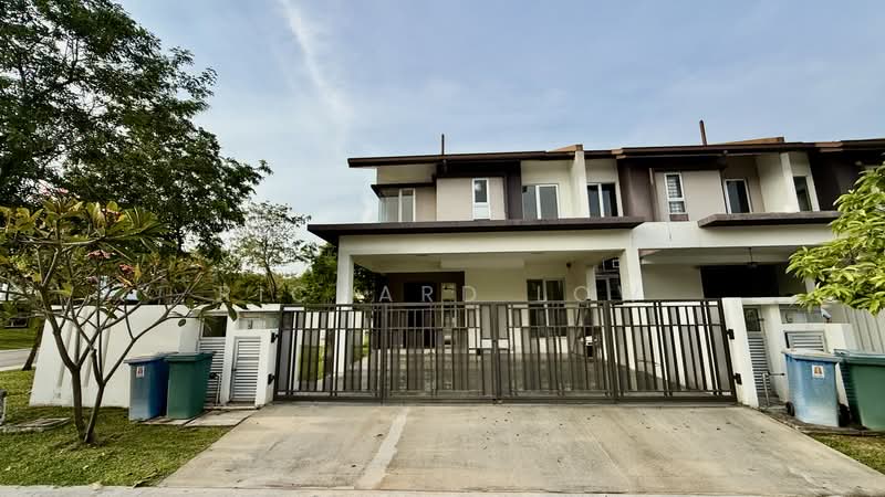 Rumah Teres untuk Dijual di Bandar Tropicana Aman (Telok Panglima Garang) - Richard Low - PropertyGuru.com.my