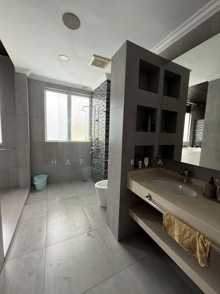 Rumah Berkembar untuk Dijual di Ampang Jaya (Ampang) - Happy Kua - Bathroom - PropertyGuru.com.my