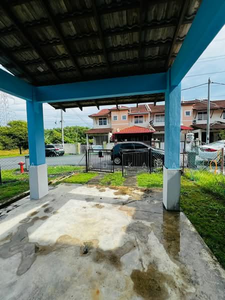 2-storey Terraced House for Sale in Bandar Springhill (Jimah) - Asward Kamal - Exterior - PropertyGuru.com.my