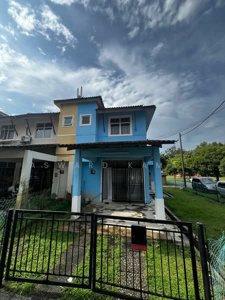 2-storey Terraced House for Sale in Bandar Springhill (Jimah) - Asward Kamal - Exterior - PropertyGuru.com.my