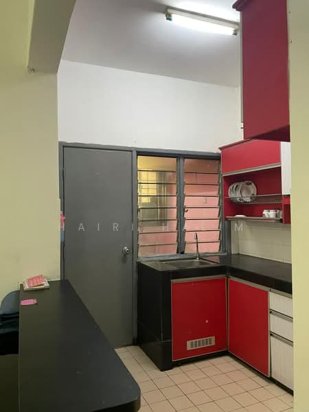 Apartment for Sale at Vista Seri Putra - Hairi Halim - PropertyGuru.com.my