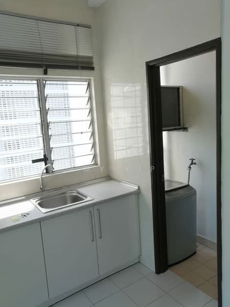 Service Residence for Rent at E-Tiara - Amy Yip - Kitchen - PropertyGuru.com.my