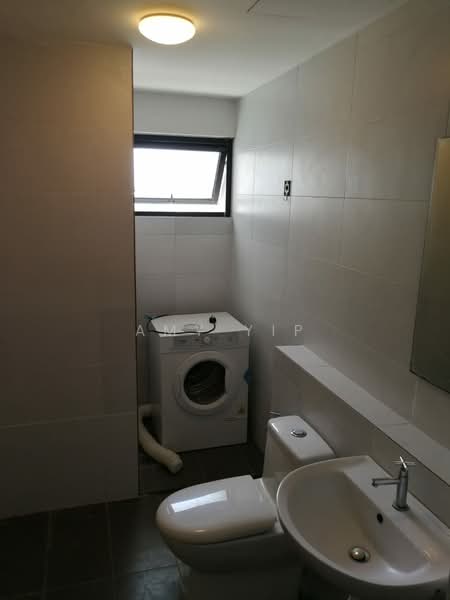 Service Residence for Rent at E-Tiara - Amy Yip - Bathroom - PropertyGuru.com.my