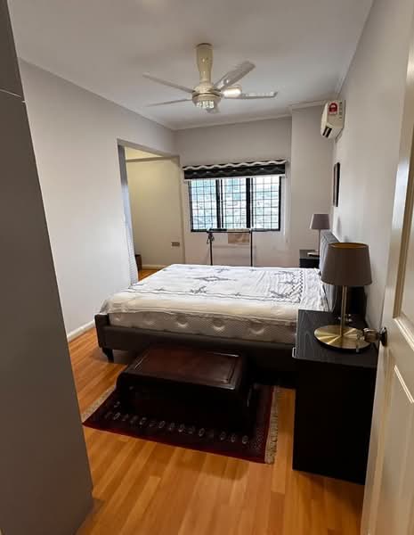 Kondominium untuk Dijual di Ehsan Ria - Mel Wong - Bedroom - PropertyGuru.com.my