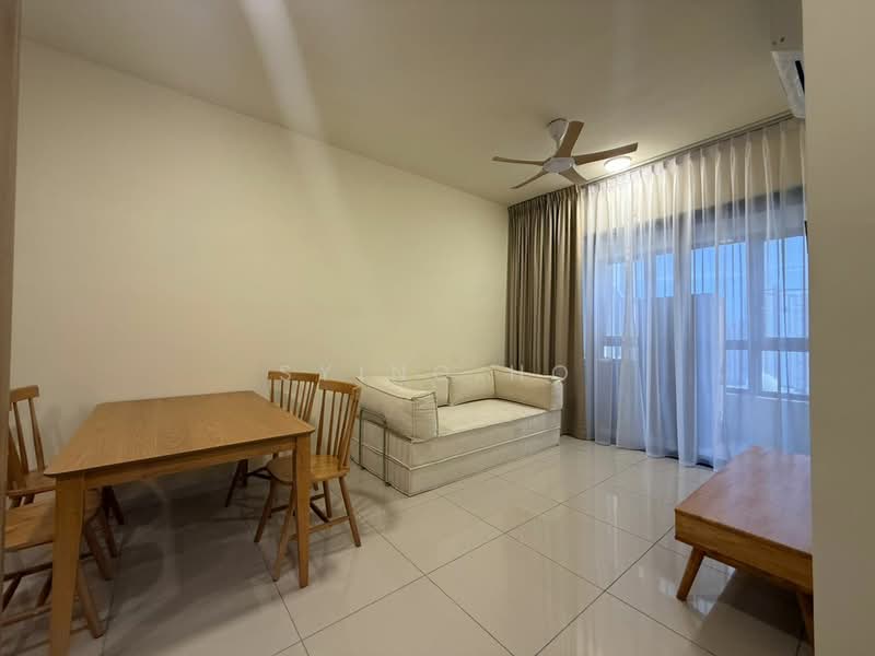 Servis Apartment untuk Disewa di The Era @ Duta North - Sying Ho - Living Room - PropertyGuru.com.my
