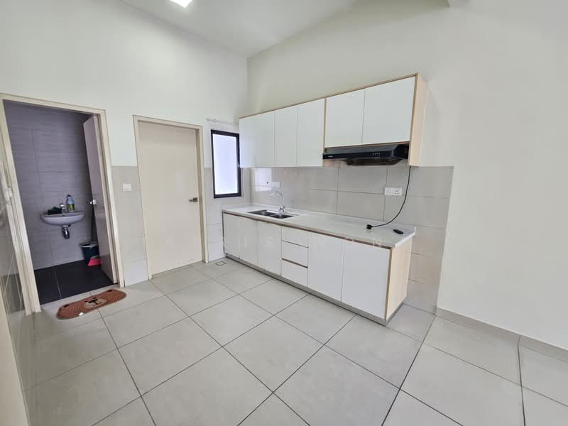 Rumah Teres 2 Tingkat untuk Disewa di Alam Impian (Shah Alam) - Tabris Wong - Kitchen - PropertyGuru.com.my