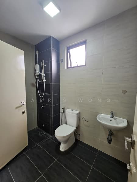 Rumah Teres 2 Tingkat untuk Disewa di Alam Impian (Shah Alam) - Tabris Wong - Bathroom - PropertyGuru.com.my