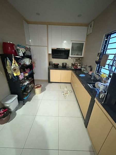 2-storey Terraced House for Sale in Mutiara Rini (Skudai) - Sherrly Sow - Kitchen - PropertyGuru.com.my