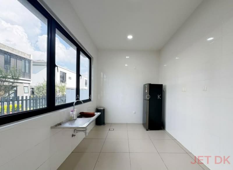 Semi-Detached House for Sale in Eco Ardence (Setia Alam) - Daniel Kok - Kitchen - PropertyGuru.com.my