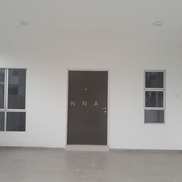 Rumah Teres 2 Tingkat untuk Dijual di Bandar Rimbayu (Telok Panglima Garang) - Joanna Tan - Exterior - PropertyGuru.com.my