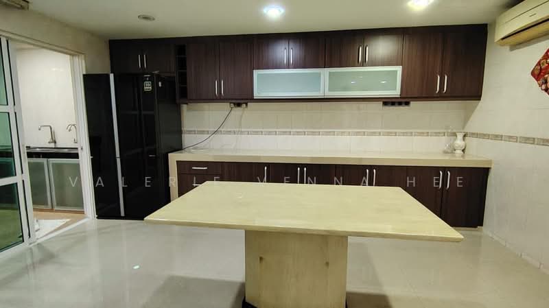 Rumah Teres 2.5 Tingkat untuk Dijual di Taman Meranti Jaya (Puchong) - Valerie Venna Hee - PropertyGuru.com.my
