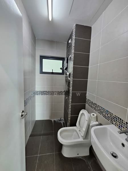 Condominium for Sale at The Vyne - Chloe Wai - Bathroom - PropertyGuru.com.my