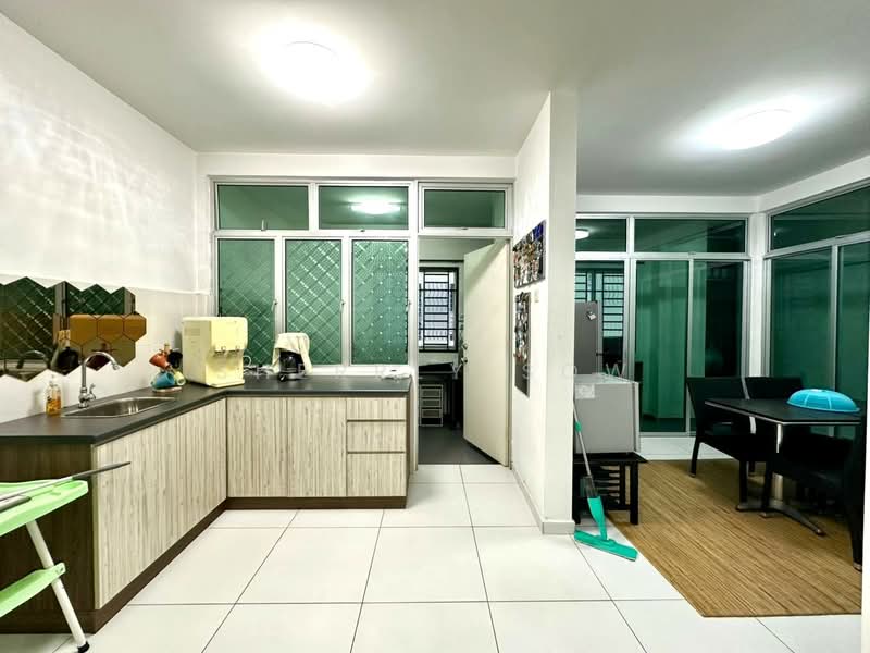 2-storey Terraced House for Sale in Mutiara Rini (Skudai) - Sherrly Sow - Kitchen - PropertyGuru.com.my