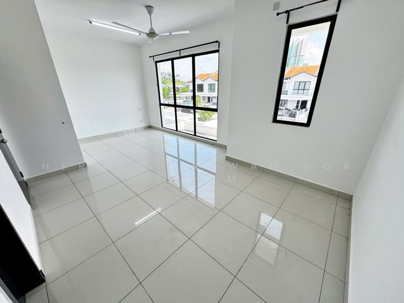 2-storey Terraced House for Sale in Alam Sari (Bangi) - Herman Sazwan Nor Rahim - Bedroom - PropertyGuru.com.my