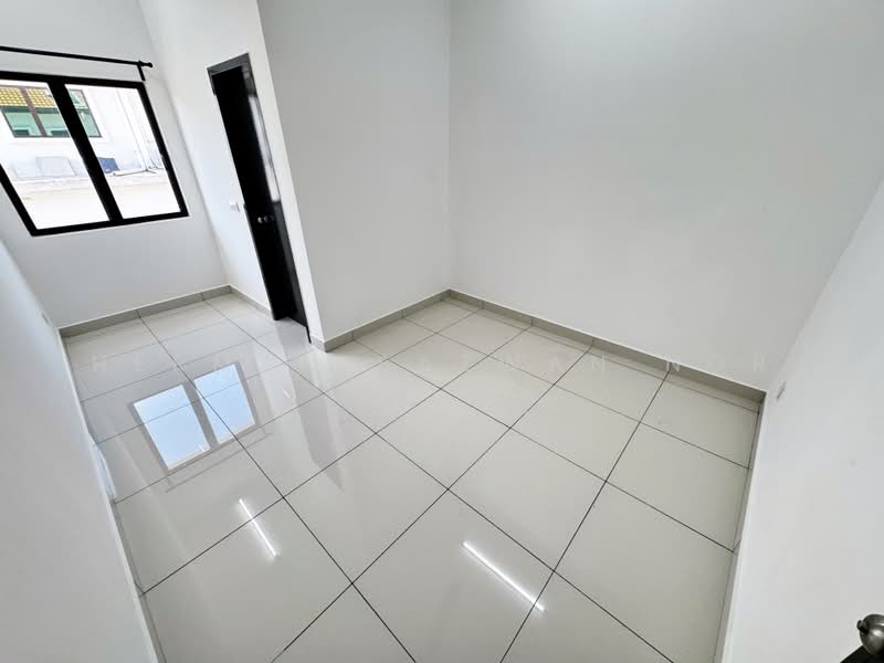2-storey Terraced House for Sale in Alam Sari (Bangi) - Herman Sazwan Nor Rahim - Bedroom - PropertyGuru.com.my
