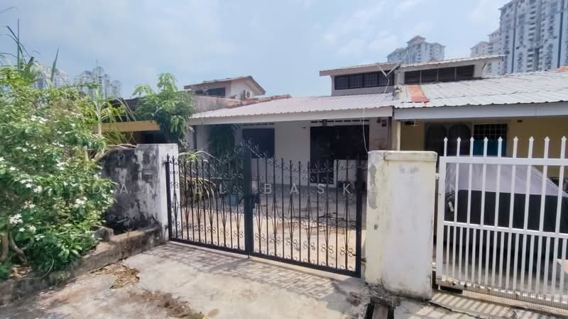 Rumah Teres 1 Tingkat untuk Dijual di Taman Dato Hormat (Sunway) - Daniel Baskaran - PropertyGuru.com.my