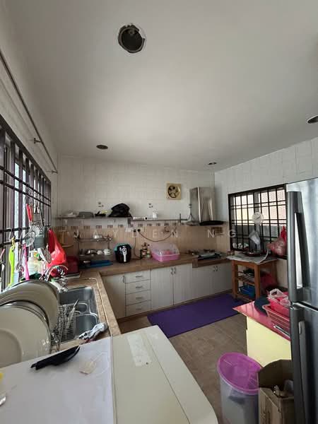 Rumah Teres 2 Tingkat untuk Dijual di Taman Setia Indah (Tebrau) - Jayden Ng - Kitchen - PropertyGuru.com.my