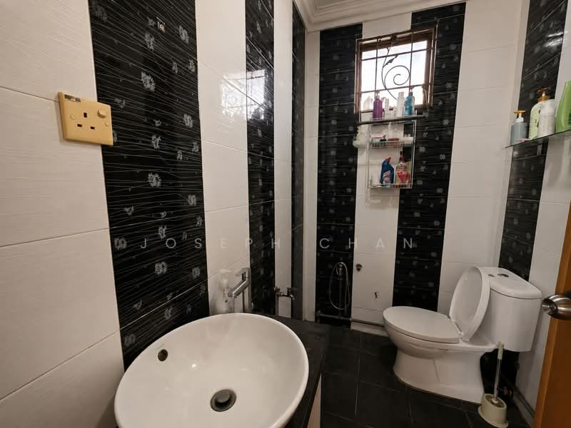 Bungalow for Sale in Shah Alam (Selangor) - Joseph Chan - Bathroom - PropertyGuru.com.my