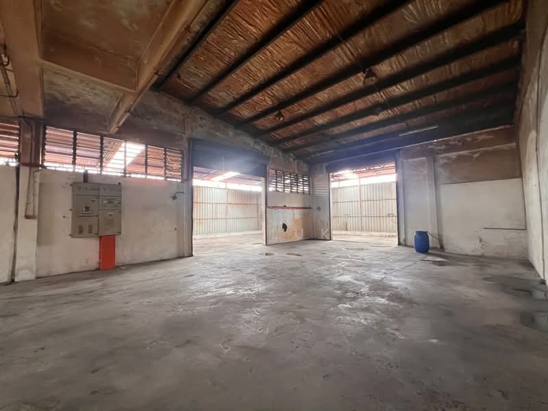 Factory for Rent in Bukit Sentosa (Rawang) - SK Luk - Interior - PropertyGuru.com.my