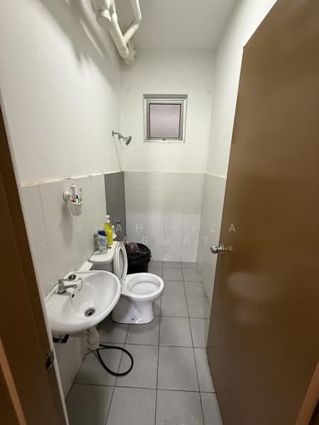 Apartment for Sale at Asteria - SHAH REZA SASMAT - Bathroom - PropertyGuru.com.my