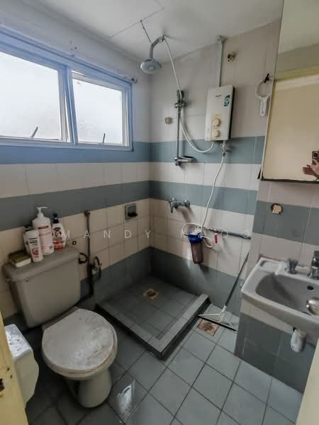 Kondominium untuk Dijual di Eastside @ One Ampang Avenue - Mandy Khoo - Bathroom - PropertyGuru.com.my