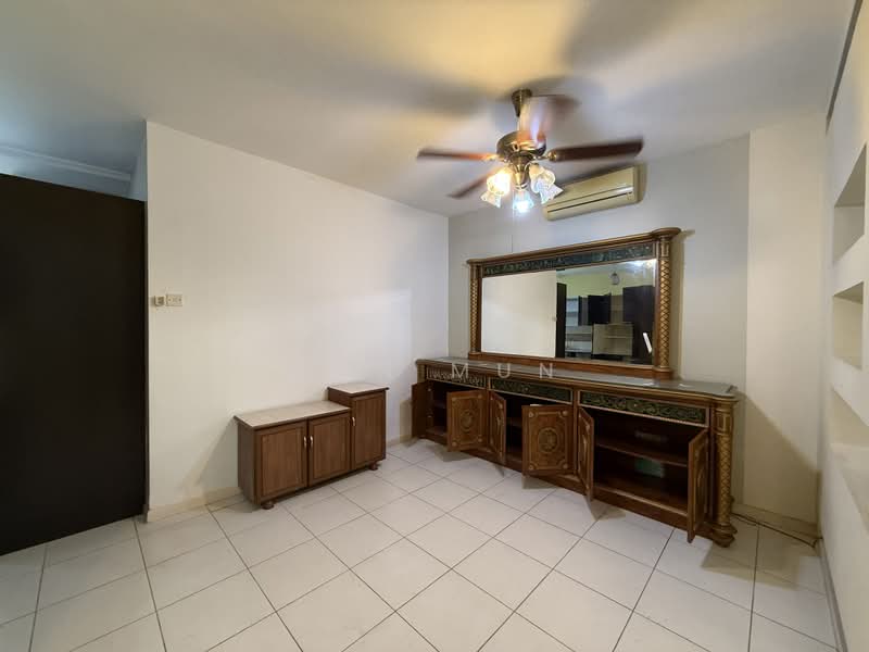 Rumah Teres 3 Tingkat untuk Dijual di Sungai Besi (Kuala Lumpur) - Mun Mun - PropertyGuru.com.my