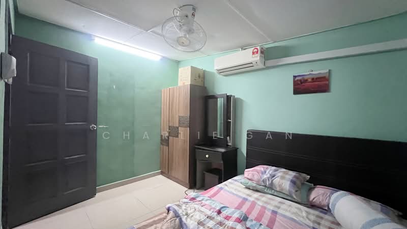 2-storey Terraced House for Sale in Taman Desawan (Klang) - Charlie Gan - PropertyGuru.com.my