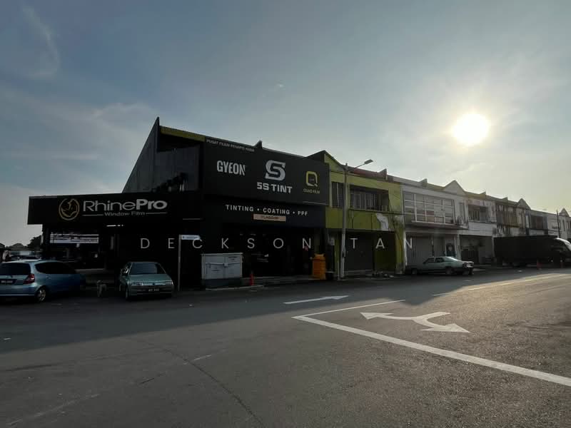 Kilang untuk Disewa di Seksyen 10 (Bangi) - Deckson Tan - Exterior - PropertyGuru.com.my
