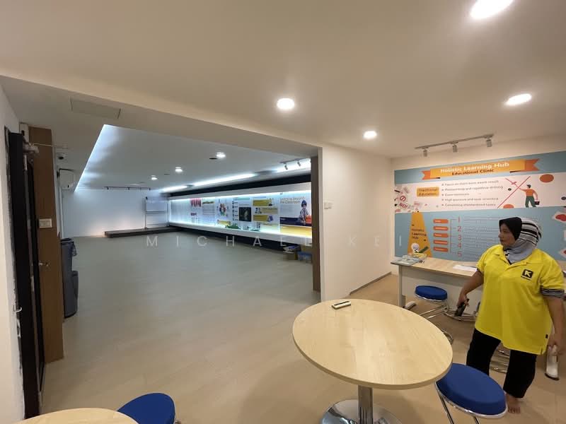 Shop / Office for Sale in Taman Kuchai (Jalan Klang Lama (Old Klang Road)) - Michael Kei - Interior - PropertyGuru.com.my