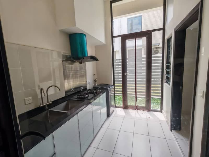 Rumah Teres untuk Disewa di Medini (Iskandar Puteri (Nusajaya)) - XZ CHUA - Kitchen - PropertyGuru.com.my