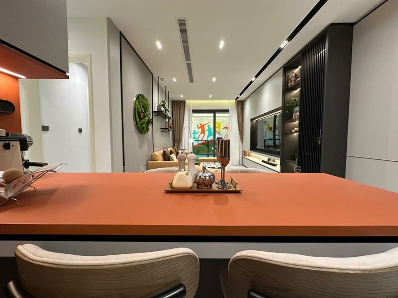 Apartment for Sale at R&F Princess Cove Phase 3-New Casa Suites - Chen Pei Fang - Living Room - PropertyGuru.com.my