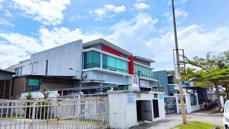 Semi-D Factory for Rent in Sunway Damansara (Kota Damansara) - JENN KOO - Exterior - PropertyGuru.com.my