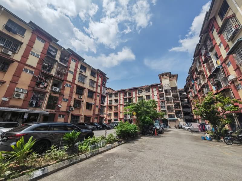 Apartment for Sale at Pangsapuri Kasturi Tiara - Kaeryn Wong - Exterior - PropertyGuru.com.my