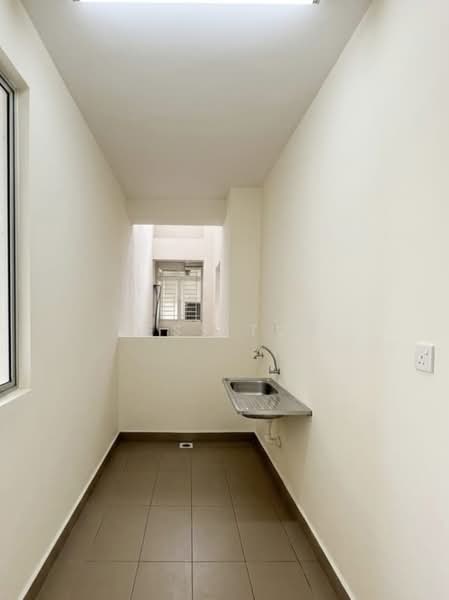 Servis Apartment untuk Disewa di Platinum Lake PV 21 - Jess Toh - Interior - PropertyGuru.com.my