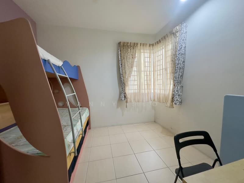 Condominium for Sale at Platinum Lake PV 10 - Yanny Siow - Bedroom - PropertyGuru.com.my