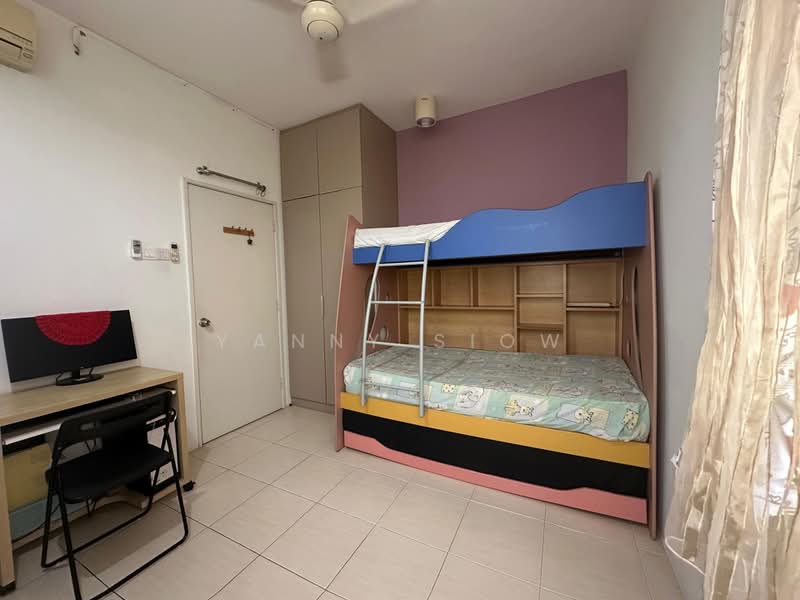 Condominium for Sale at Platinum Lake PV 10 - Yanny Siow - Bedroom - PropertyGuru.com.my