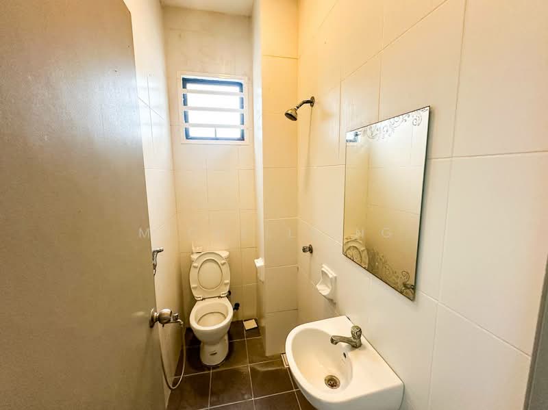 Kondominium untuk Dijual di Riverdale @ Usj One Park - Michelle Ng - Bathroom - PropertyGuru.com.my