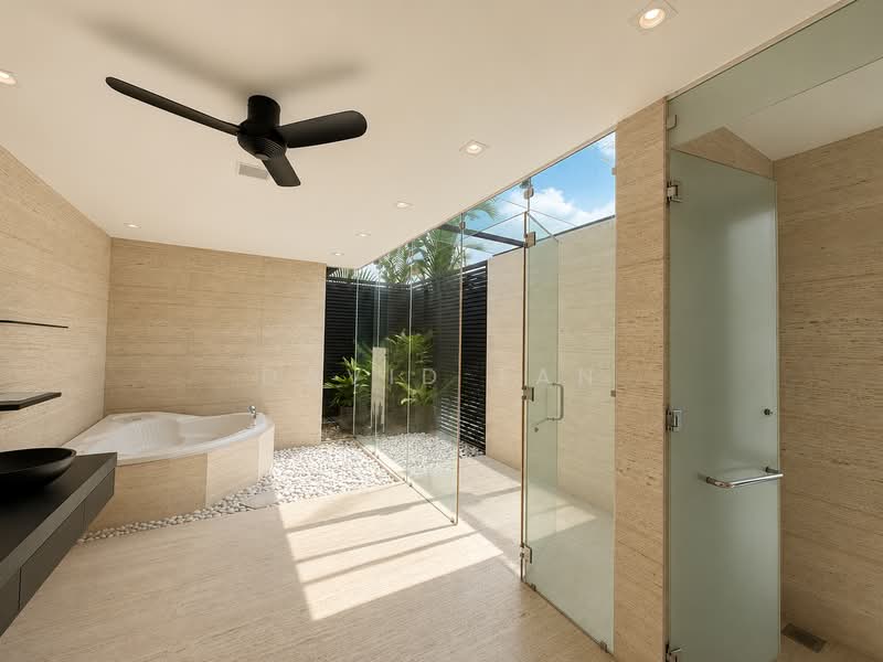 Bungalow for Rent in Bukit Gita Bayu (Seri Kembangan) - David Tan - Bathroom - PropertyGuru.com.my