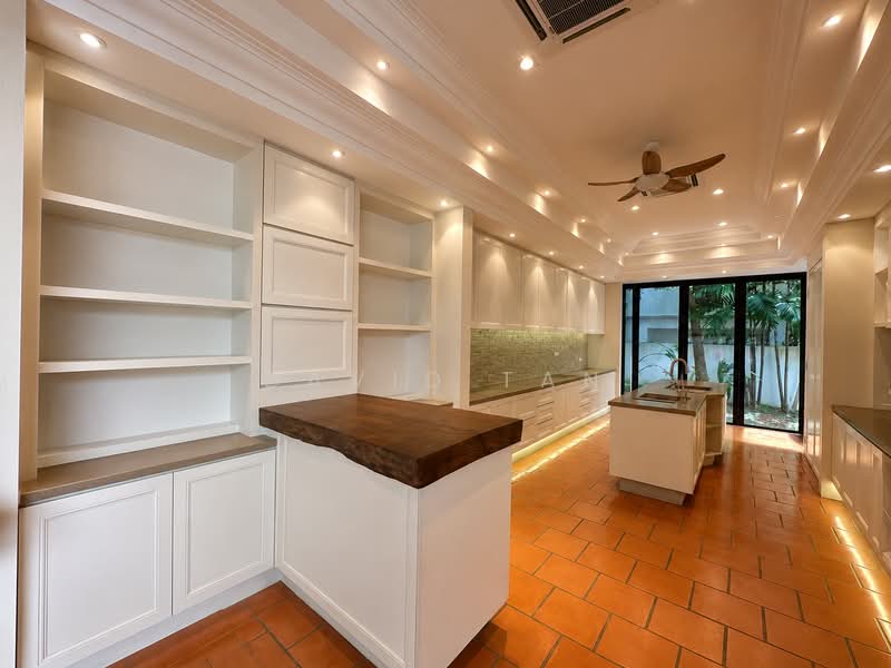 Bungalow for Rent in Bukit Gita Bayu (Seri Kembangan) - David Tan - Kitchen - PropertyGuru.com.my