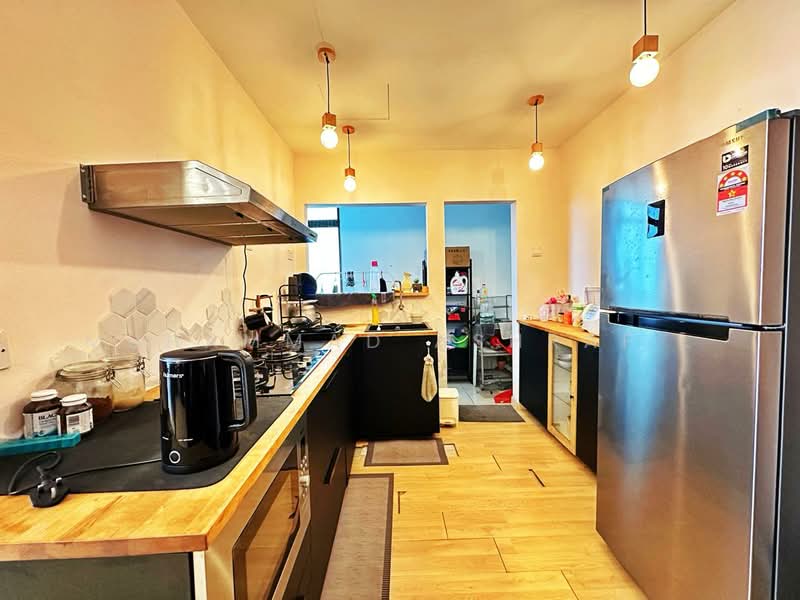 Service Residence for Sale at Suria Putra - Muhammad Ashraf . - Kitchen - PropertyGuru.com.my