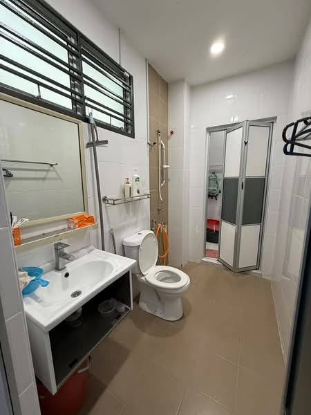 2-storey Terraced House for Sale in Bandar Pulai Jaya (Kulai) - Marvin Lim - Bathroom - PropertyGuru.com.my