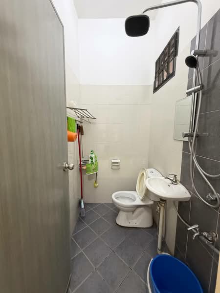 2-storey Terraced House for Sale in Bandar Dato Onn (Tebrau) - Sze Lee - Bathroom - PropertyGuru.com.my