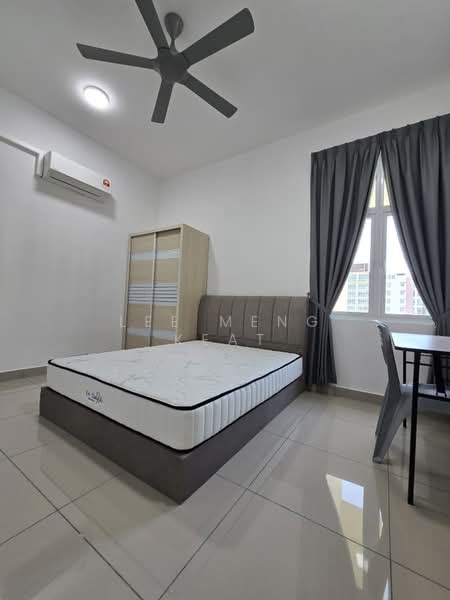 Condominium for Rent at The Paradigm Suites - Lee Meng Keat - Bedroom - PropertyGuru.com.my