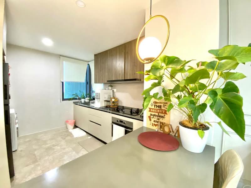 Service Residence for Rent at Datum Jelatek Residence - Norhafiz Bin Mohd Nor - Kitchen - PropertyGuru.com.my