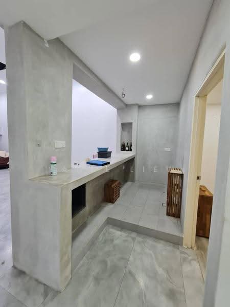 Rumah Teres 3-Tingkat untuk Dijual di Taman Bukit Serdang (Seri Kembangan) - Yance Liew - PropertyGuru.com.my