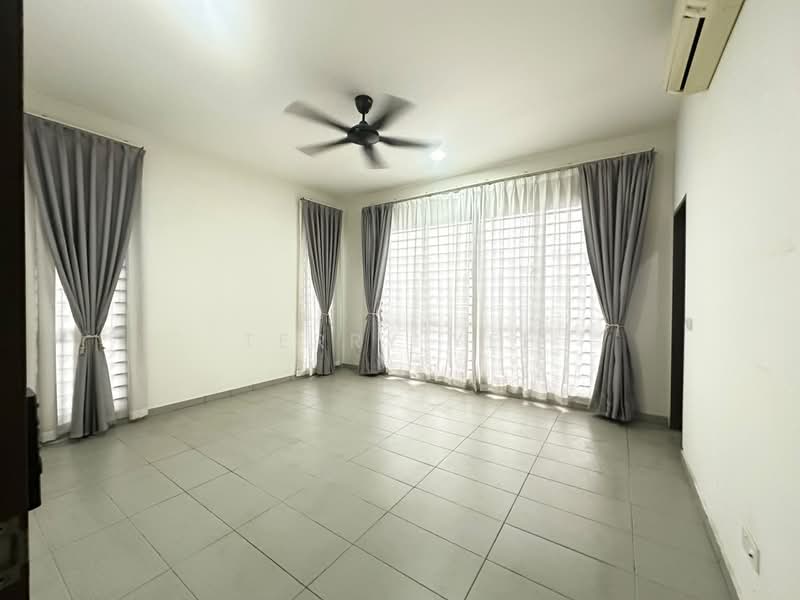 Rumah Berkembar untuk Dijual di Semenyih (Selangor) - Terry Yee - Living Room - PropertyGuru.com.my