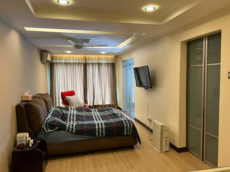 2-storey Terraced House for Sale in Jalan Klang Lama (Old Klang Road) (Kuala Lumpur) - Jayden Yee - Bedroom - PropertyGuru.com.my