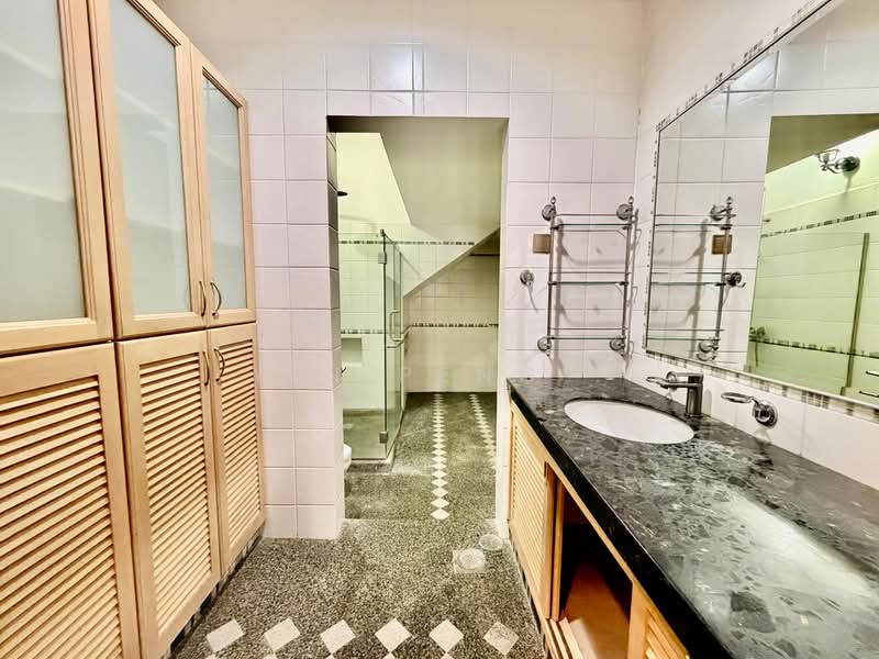 Rumah Teres 1.5 Tingkat untuk Dijual di Taman Tun Dr Ismail (Kuala Lumpur) - Yin Peng . - Bathroom - PropertyGuru.com.my